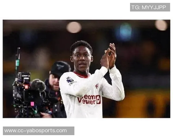 罗马诺透露尤文未与曼联商谈梅努那不勒斯曾咨询多次 罗马诺透露尤文未与曼联商谈梅努那不勒斯曾咨询多次