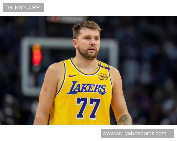 东契奇盛赞詹姆斯合作愉快认为其对湖人当下胜利至关重要 东契奇盛赞詹姆斯合作愉快认为其对湖人当下胜利至关重要