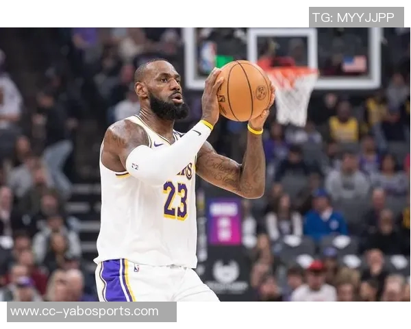 詹姆斯回忆追求妻子历程:孤独岁月让我渴望真爱与陪伴 詹姆斯回忆追求妻子历程:孤独岁月让我渴望真爱与陪伴