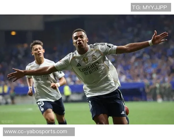 21世纪西班牙国家德比连续破门三人揭秘：姆巴佩C罗小罗的传奇时刻