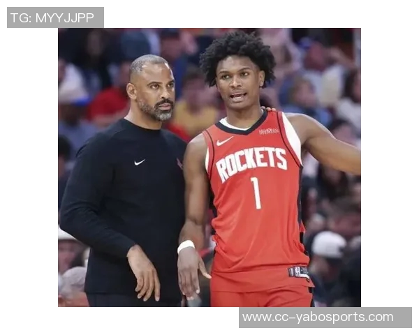 乌度卡强调阿门在防守中的重要性并计划扩大其进攻角色 乌度卡强调阿门在防守中的重要性并计划扩大其进攻角色