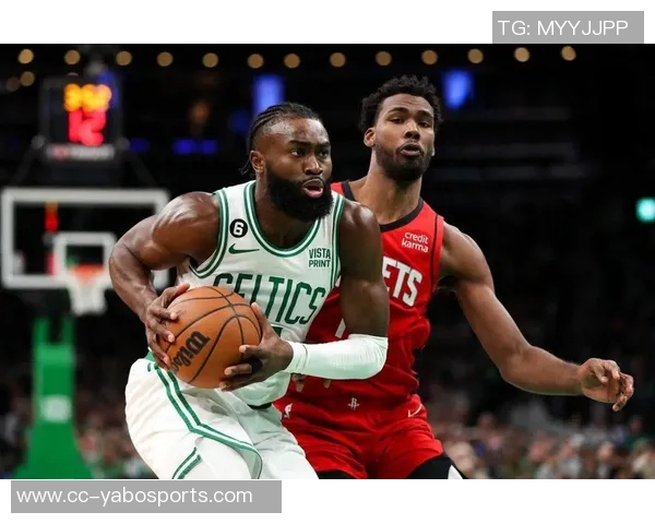 本赛季最大惊喜太阳与绿军并列布鲁克斯的投篮表现引发热议